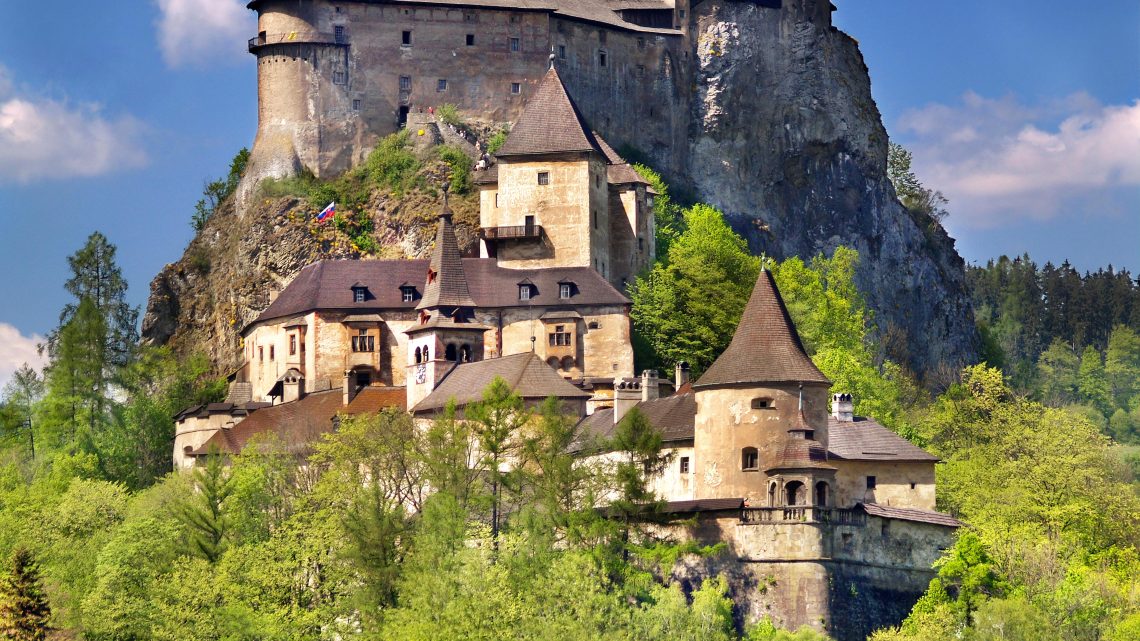 Oravský hrad, Oravský Podzámok Zdroj: Depositphoto