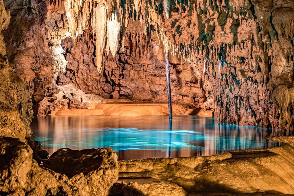 Bystrianska jaskyňa