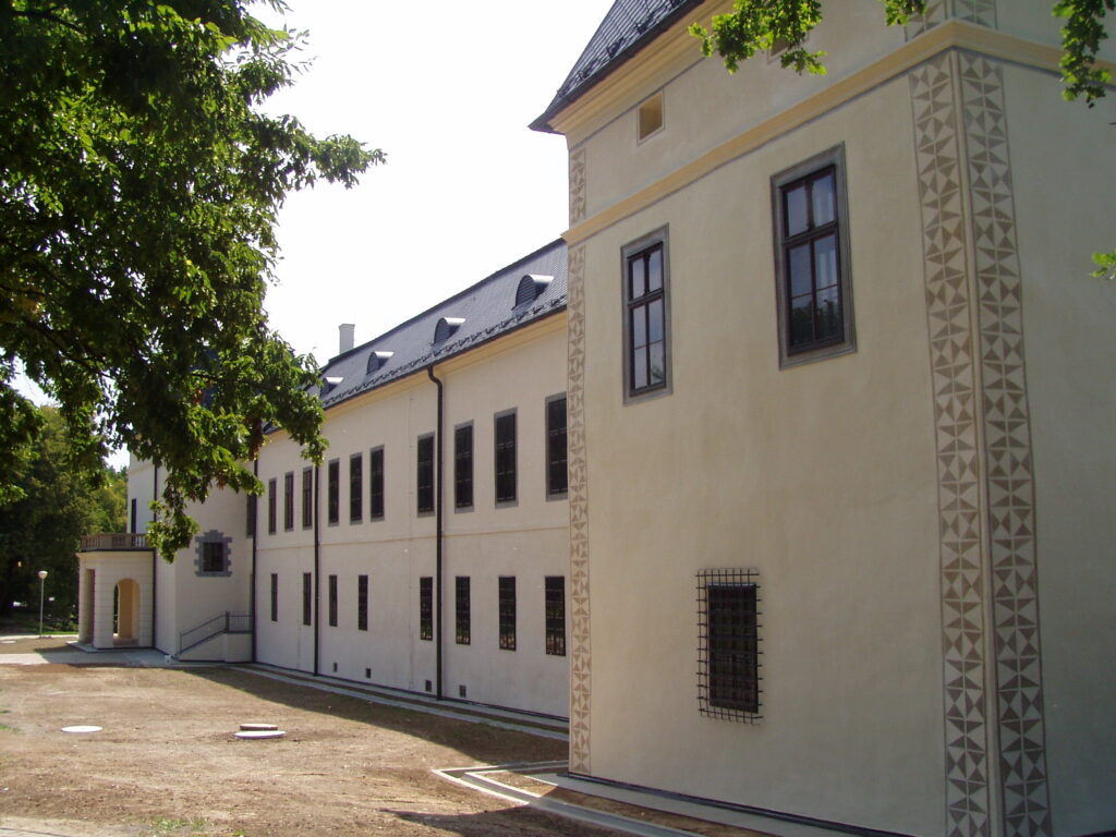 Kaštieľ - Vihorlatské múzeum, Humenné