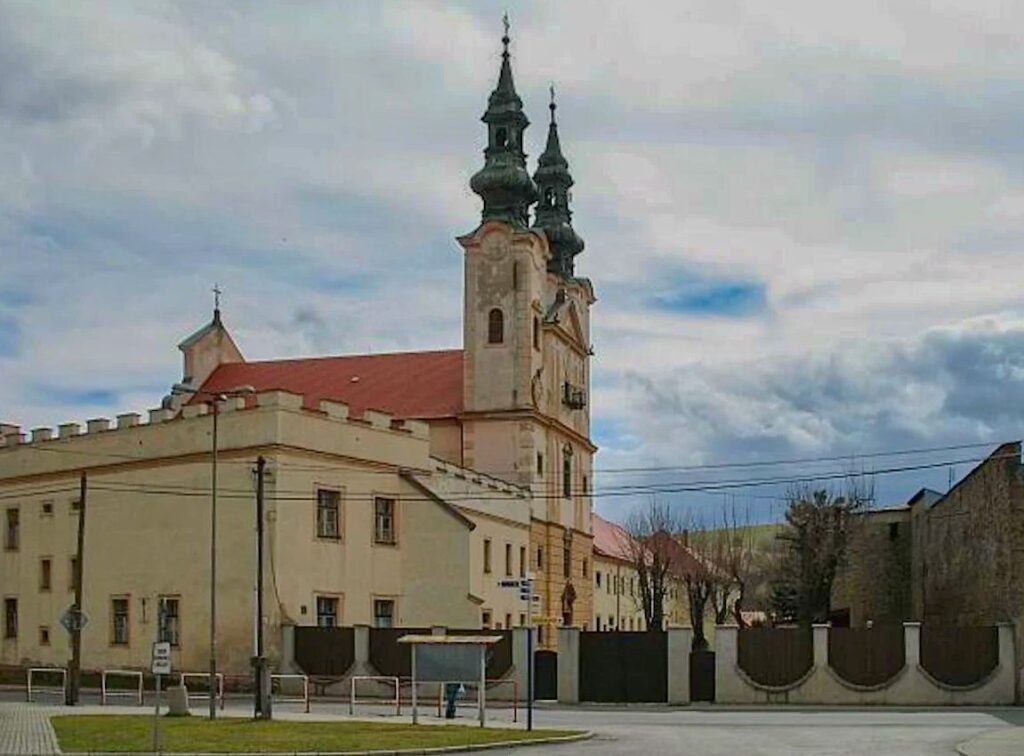 Piaristický kláštor a kostol, Podolínec